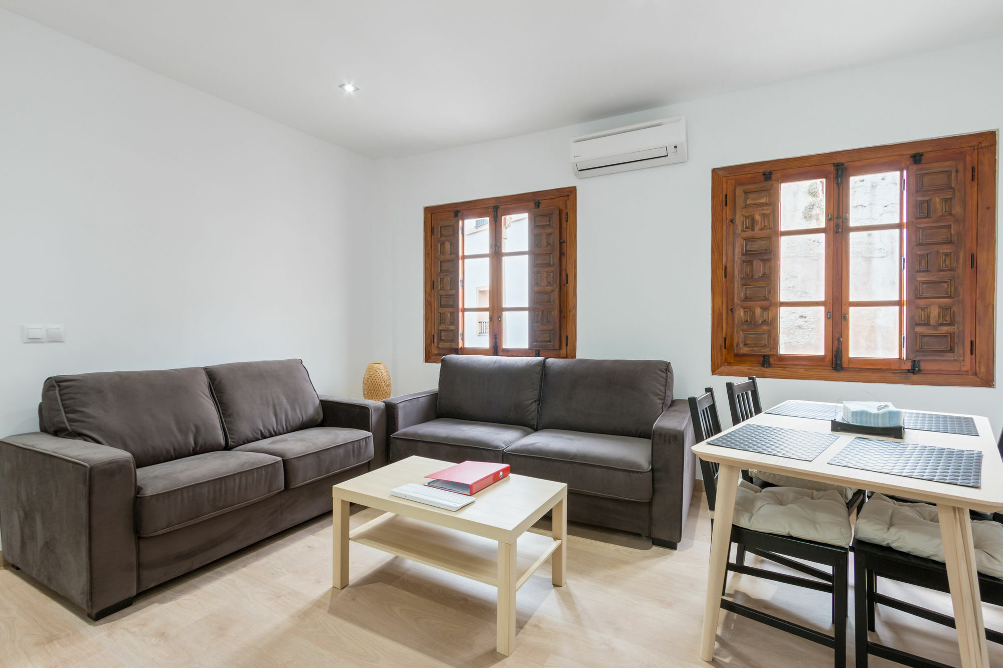 Apartamentos Puerta Nueva Granada Esterno foto